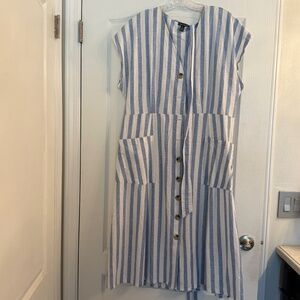 Nina Leonard- Size Large Blue and white striped dress